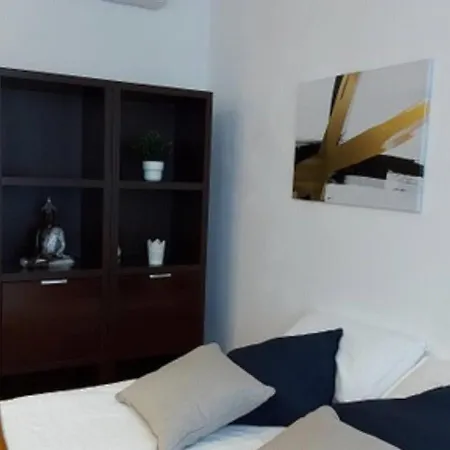 H2m Andres Perez Loft Ideally For Working - But Quiet And High Speed Wifi Málaga